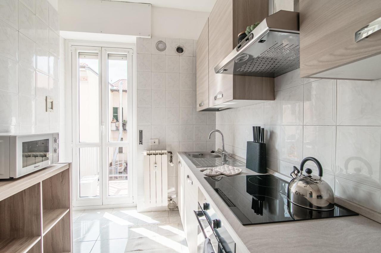 Lovely Suite With Private Parking In Комо Экстерьер фото